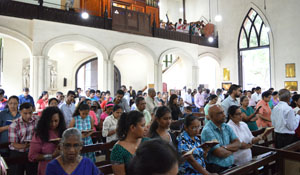 Worship at St. Paul's Church, Kandy